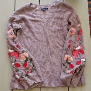 EUC American Eagle Sweater